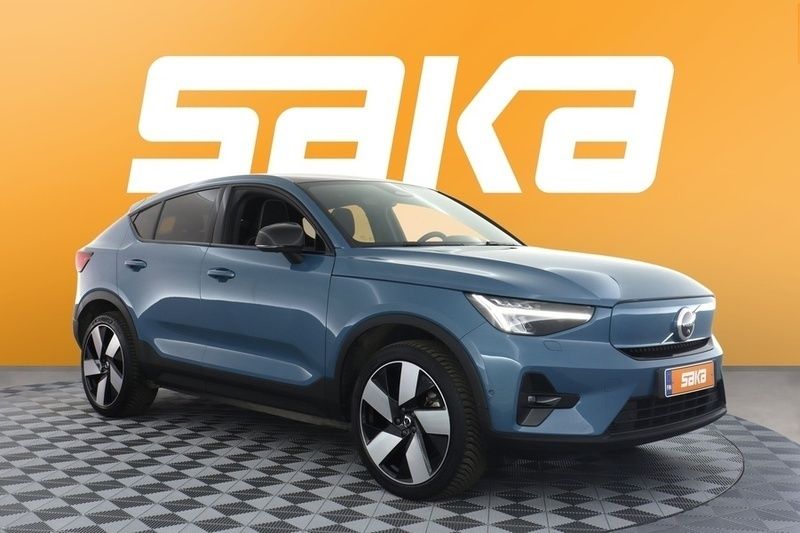 Sininen Käytetty 2023 Volvo EC40 Plus Katumaasturi | 35 990 € (Perustarjous) - Kuva 1/3