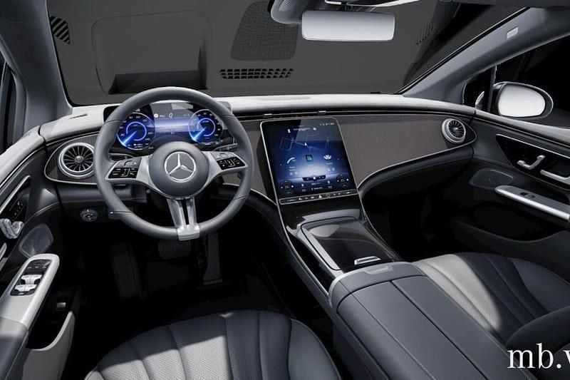 Käytetty Mercedes EQE350 AMG 214 kW (292 HP) 2022 Sedan