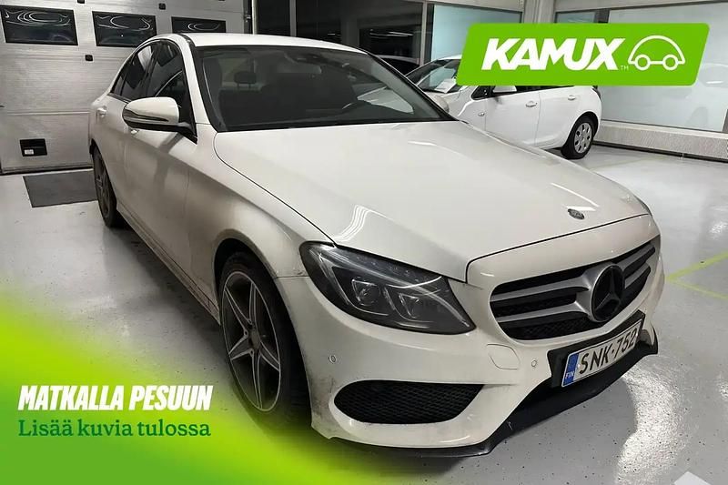Valkoinen Käytetty 2015 Mercedes A180 Premium Sedan | 16 990 € (Perustarjous) - Kuva 1/4