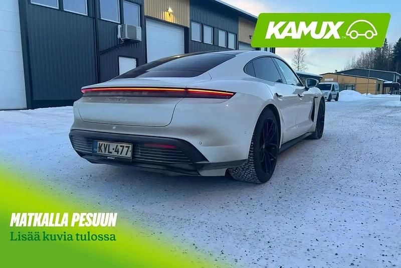 Käytetty Porsche Taycan 4S Performance Package 419 kW (571 HP) 2022 Valkoinen Sedan