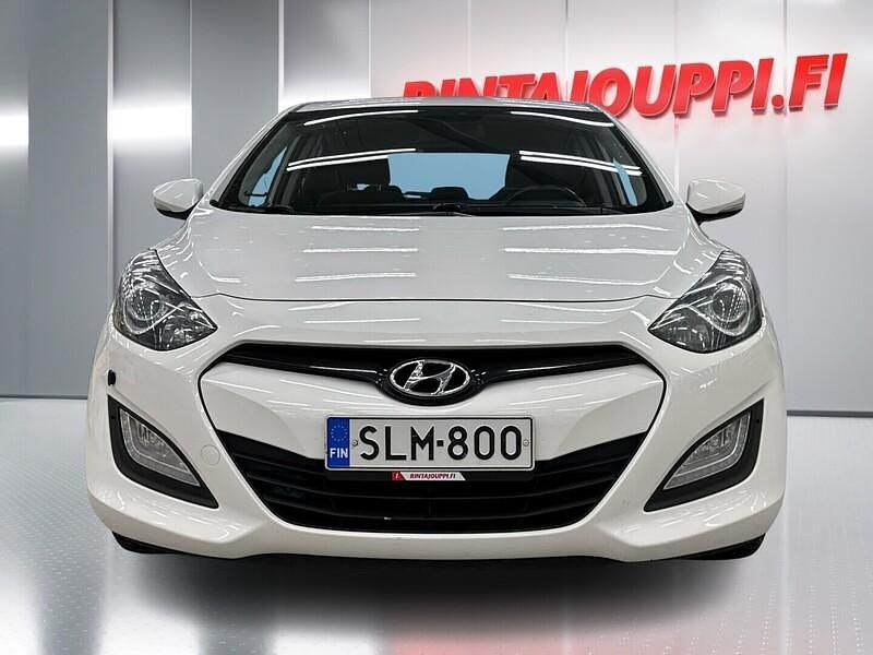 Käytetty Hyundai i30 135 HP (99 kW) 2014 Valkoinen Viistoperä