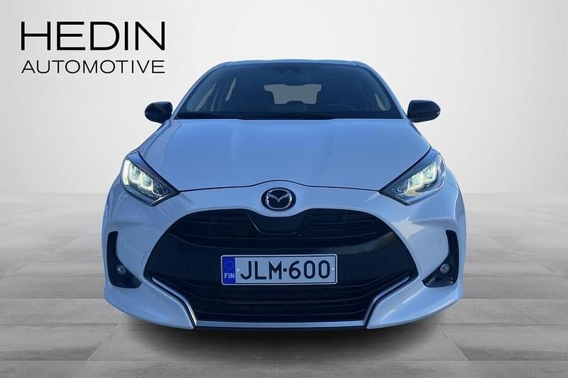 Käytetty Mazda 2 Comfort 116 HP (85 kW) 2022 Valkoinen Viistoperä