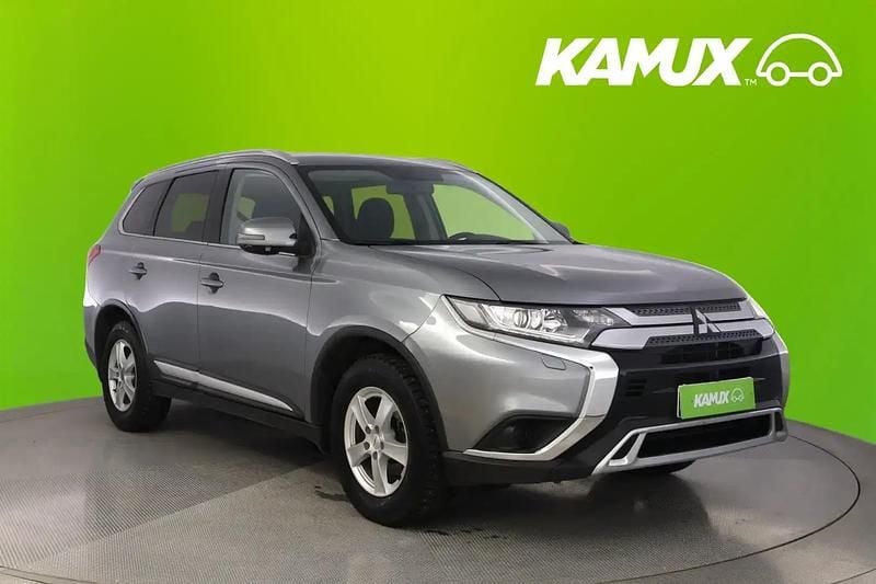 Hopea / harmaa Käytetty 2020 Mitsubishi Outlander Active Katumaasturi | 18 990 € (Perustarjous) - Kuva 1/4