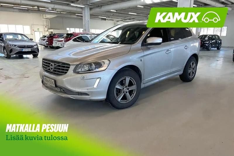 Käytetty Volvo XC60 Ocean Race 181 HP (133 kW) 2014 Hopea / harmaa Katumaasturi