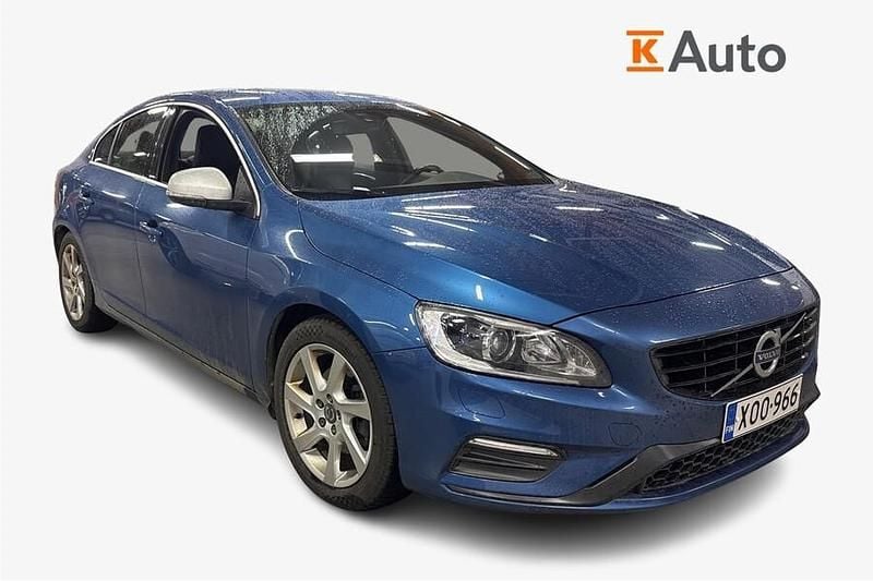 Käytetty 2018 Volvo S60 R-Design Sedan | 22 890 € (Perustarjous) - Kuva 1/3