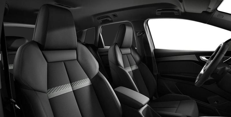 Uusi Audi Q4 e-tron Comfort 207 kW (282 HP) 2026 Harmaa Katumaasturi