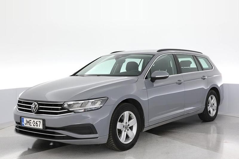 Käytetty 2022 VW Passat Farmari | 27 990 € (Hieman kallis) - Kuva 1/3