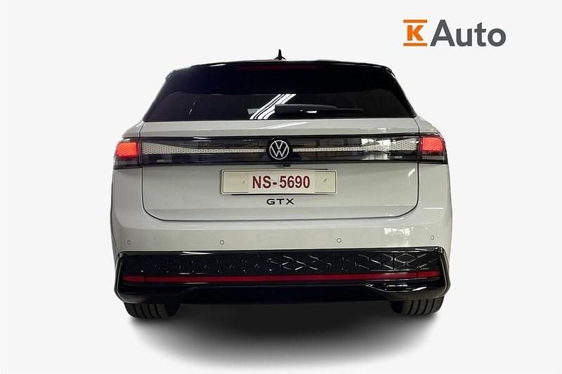 Uusi VW ID.7 GTX 250 kW (340 HP) 2025 Valkoinen Farmari