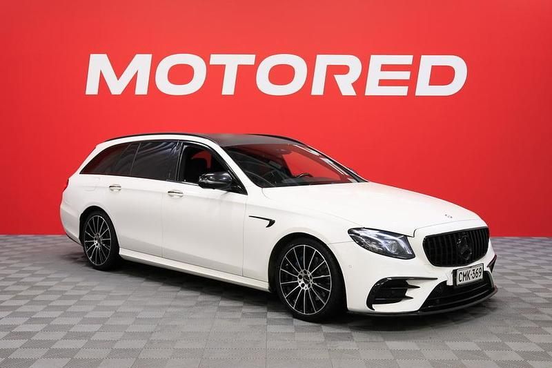 Käytetty 2017 Mercedes E220 Business Farmari | 28 990 € (Kallis) - Kuva 1/3