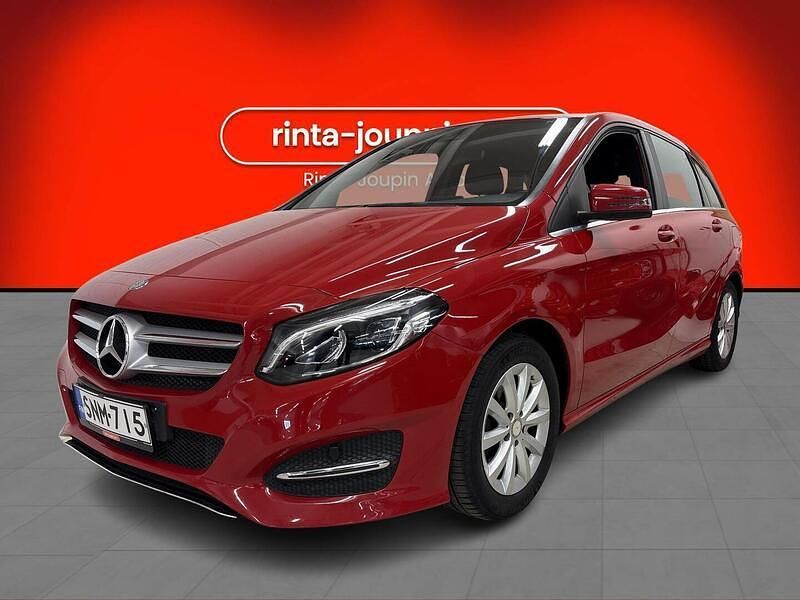 Käytetty 2015 Mercedes B180 Business Tila-auto | 17 900 € (Perustarjous) - Kuva 1/3