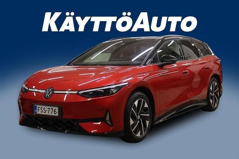 Käytetty VW ID.7 GTX 250 kW (340 HP) 2025 Met. punainen Farmari