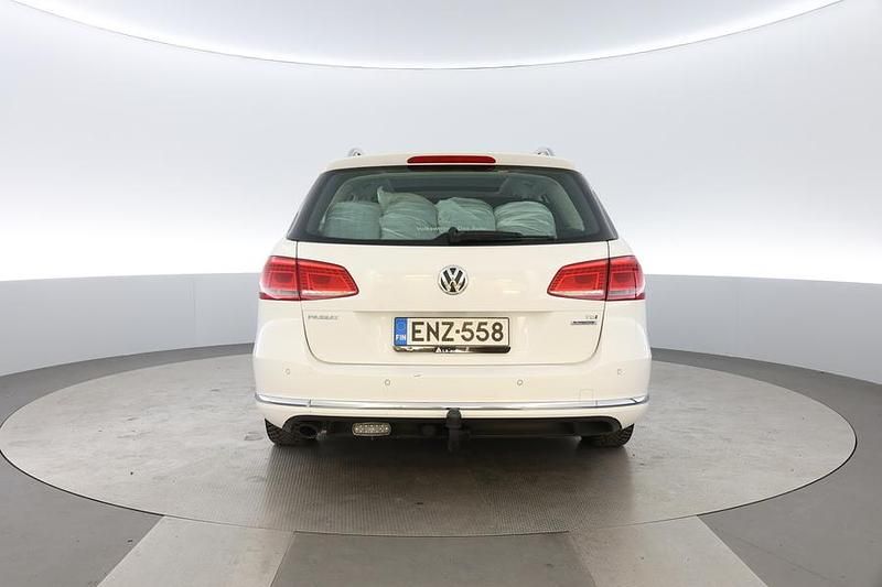 Käytetty VW Passat Highline 105 HP (77 kW) 2014 Farmari