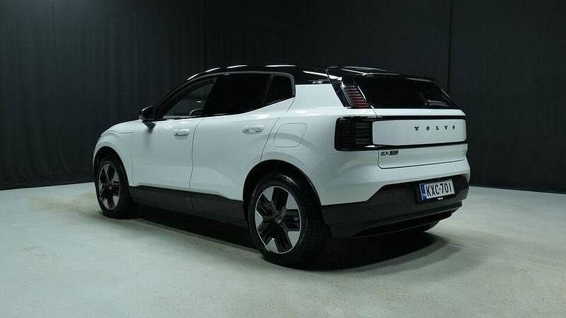 Uusi Volvo EX30 Plus 200 kW (272 HP) 2025 Katumaasturi