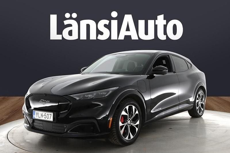 Käytetty Ford Mustang Mach-E 275 kW (375 HP) 2022 Musta Katumaasturi