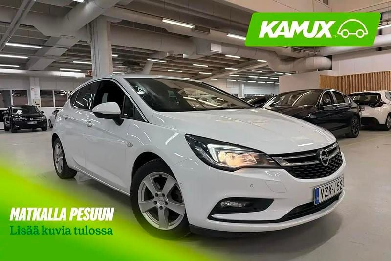 Valkoinen Käytetty 2018 Opel Astra Innovation Sedan | 11 340 € (Hyvä tarjous) - Kuva 1/4