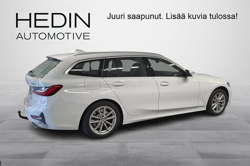 Käytetty BMW 330 Sport Line 258 HP (189 kW) 2020 Farmari