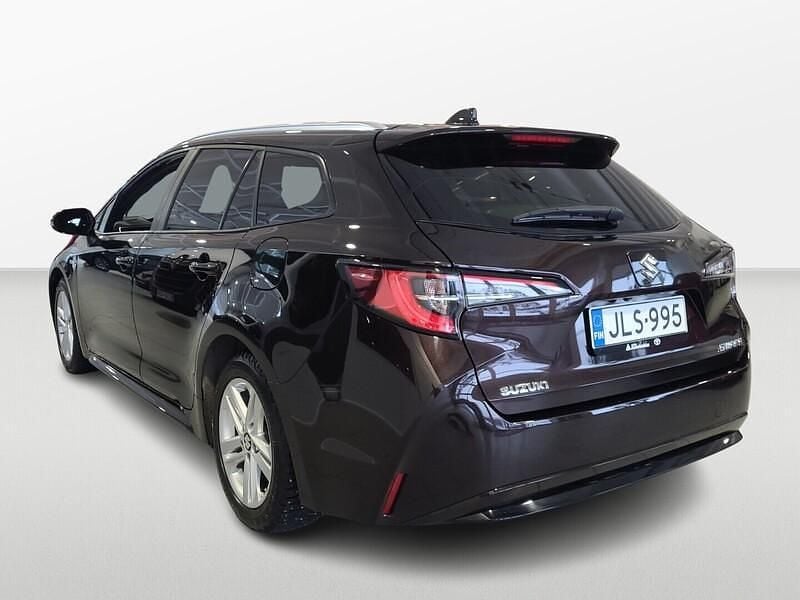 Käytetty Suzuki Swace GL 122 HP (89 kW) 2021 Ruskea Farmari