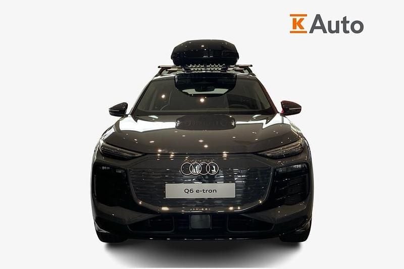 Käytetty Audi Q6 e-tron Advanced 285 kW (388 HP) 2025 Harmaa Katumaasturi