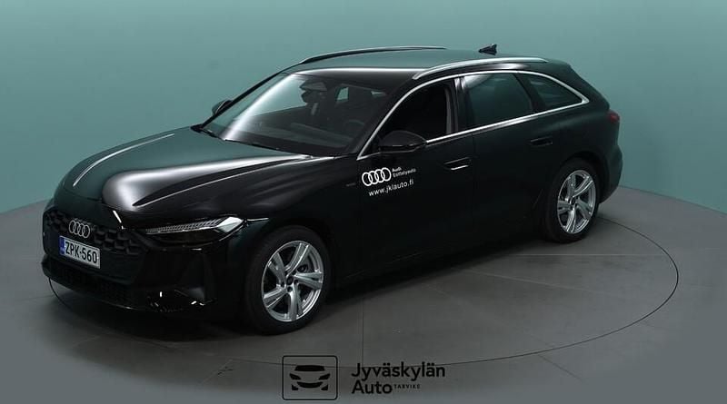 Musta Käytetty 2025 Audi A5 Coupe - kaksiovinen | 62 900 € (Perustarjous) - Kuva 1/4