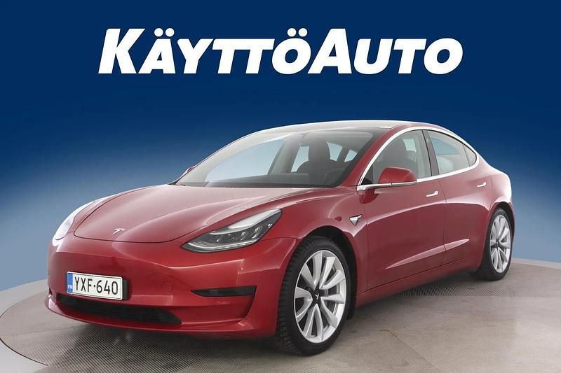 Punainen Käytetty 2019 Tesla Model 3 Standard Range Sedan | 19 900 € (Perustarjous) - Kuva 1/4