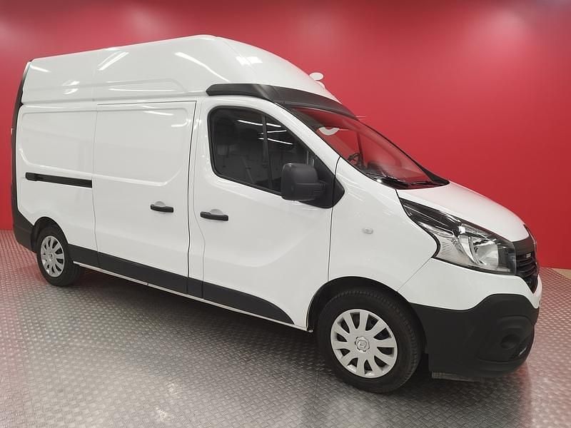 Käytetty Renault Trafic 125 HP (91 kW) 2018 Tila-auto