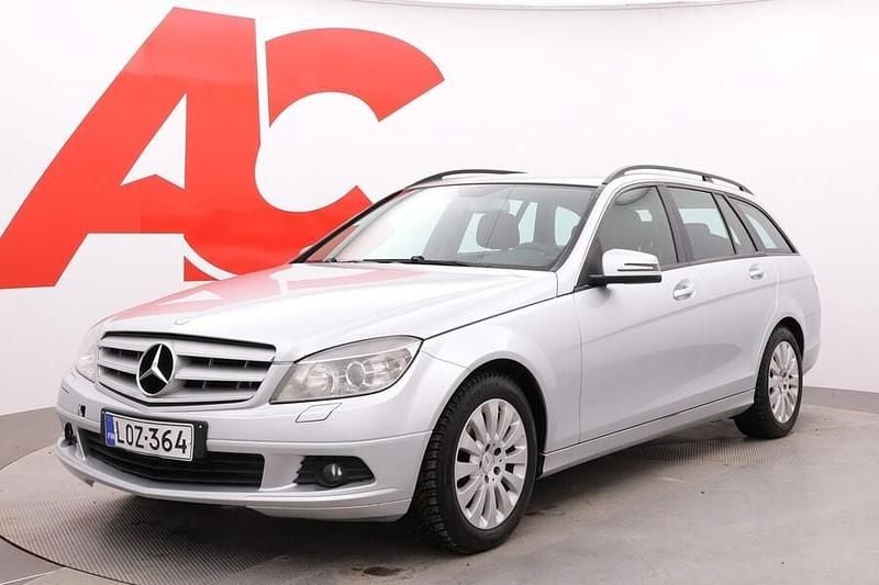 Käytetty Mercedes C200 Business 136 HP (100 kW) 2009 Harmaa Farmari