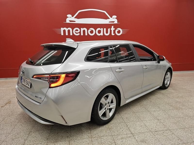 Käytetty Toyota Corolla Active 122 HP (89 kW) 2021 Farmari