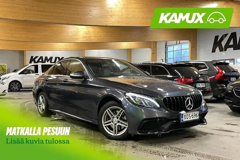 Käytetty Mercedes A200 Business 184 HP (135 kW) 2014 Hopea / harmaa Sedan