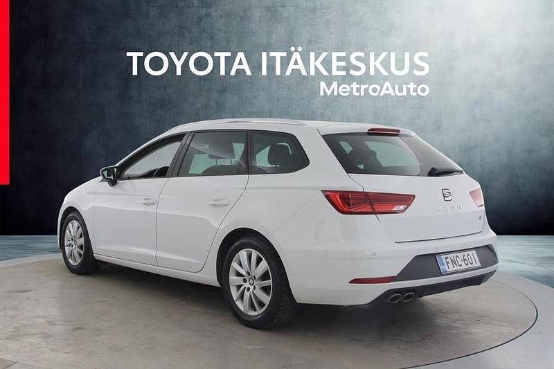 Käytetty Seat Leon ST Business 150 HP (110 kW) 2018 Valkoinen Farmari