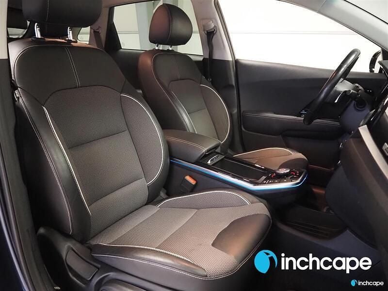 Käytetty Kia Niro Premium 150 kW (204 HP) 2020 Katumaasturi