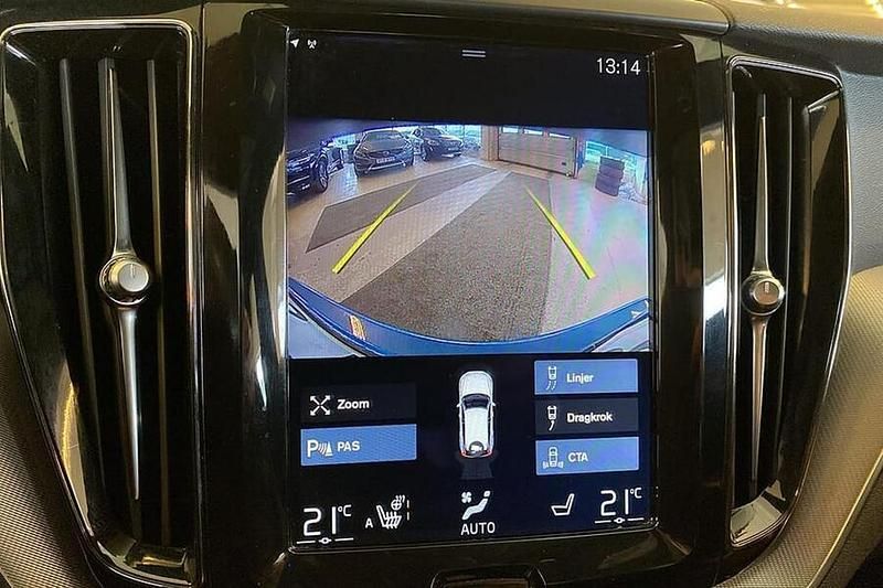 Käytetty Volvo XC60 Business Edition 254 HP (186 kW) 2018 Katumaasturi