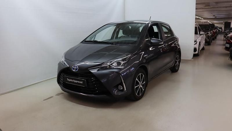 Käytetty 2018 Toyota Yaris Hybrid Active Viistoperä | 14 900 € (Perustarjous) - Kuva 1/4