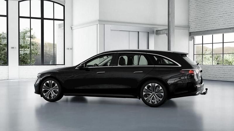 Käytetty Mercedes E300 Avantgarde 313 HP (230 kW) 2024 Farmari
