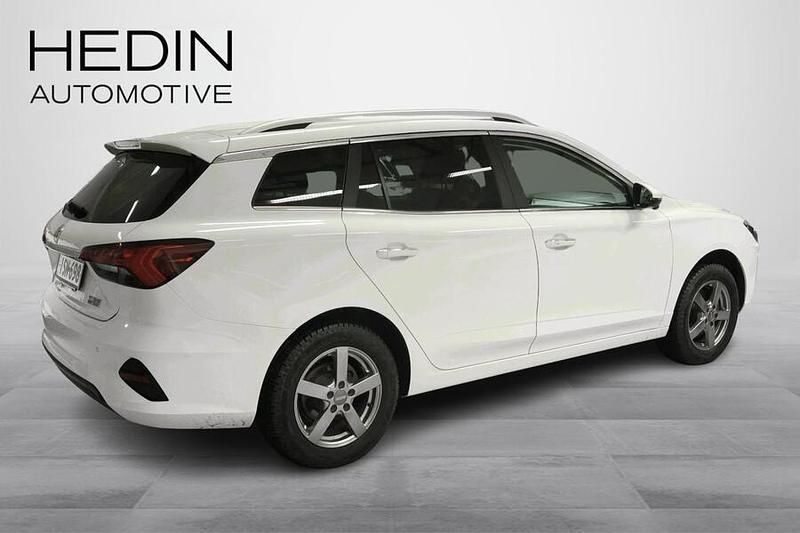 Käytetty MG MG5 EV Luxury 114 kW (156 HP) 2022 Farmari