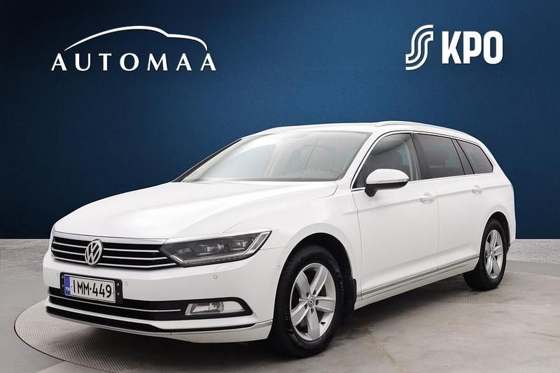 Valkoinen Käytetty 2016 VW Passat Highline Farmari | 12 700 € (Hieman kallis) - Kuva 1/3