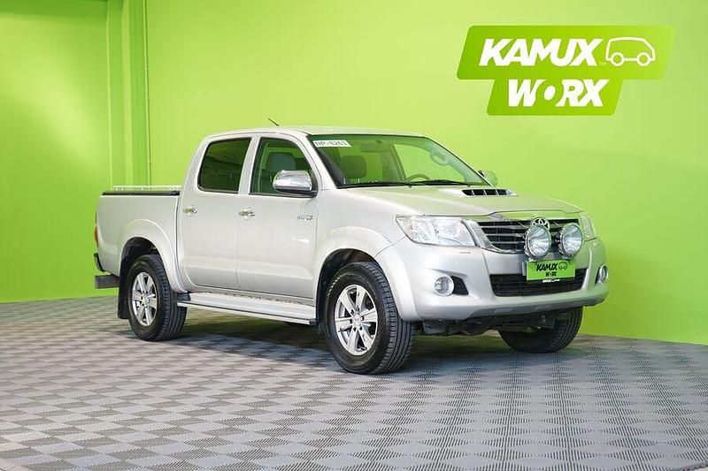 Käytetty 2012 Toyota HiLux SR Nouto | 29 900 € (Hieman kallis) - Kuva 1/3