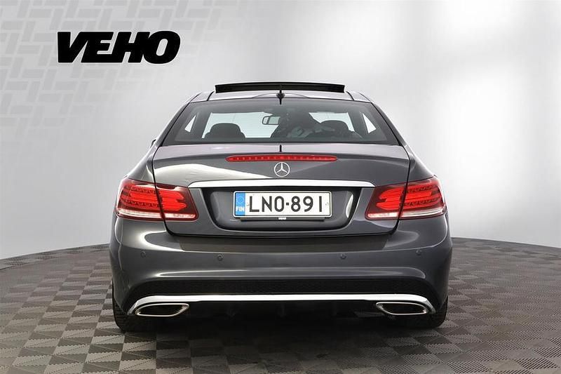 Käytetty Mercedes E200 AMG line 184 HP (135 kW) 2014 Harmaa Coupe - kaksiovinen