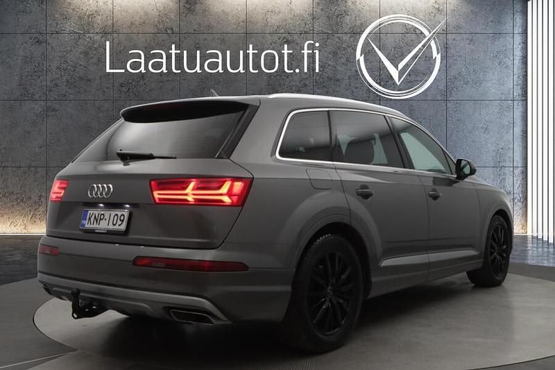 Käytetty Audi Q7 272 HP (200 kW) 2016 Katumaasturi