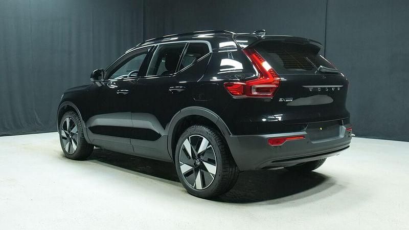 Uusi Volvo EX40 Plus 175 kW (238 HP) 2025 Katumaasturi