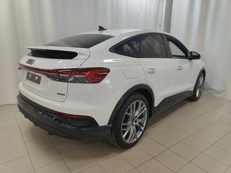 Käytetty Audi Q4 Sportback e-tron S-Line 250 kW (340 HP) 2024 Katumaasturi