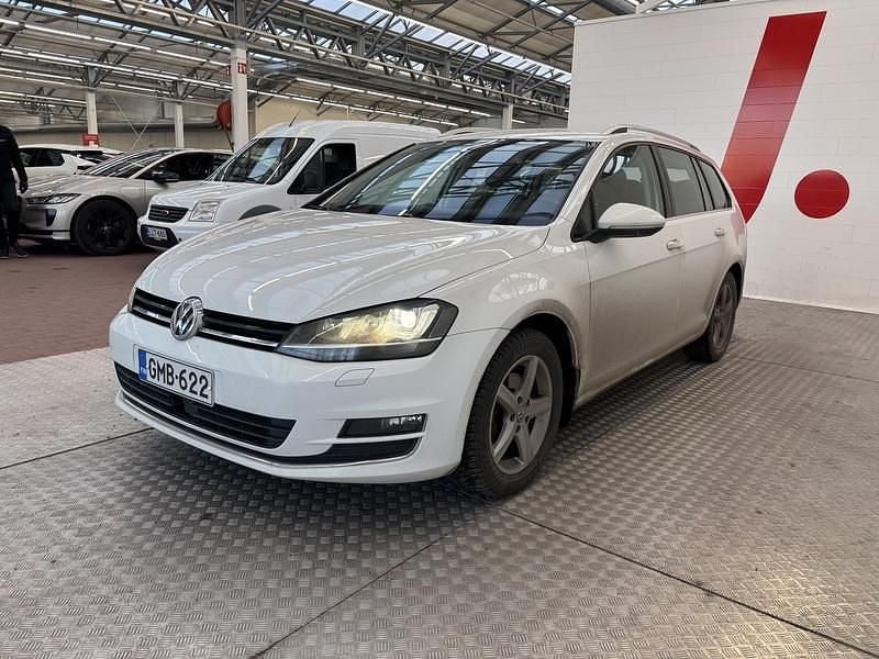 Käytetty VW Golf VII Highline 110 HP (80 kW) 2016 Farmari