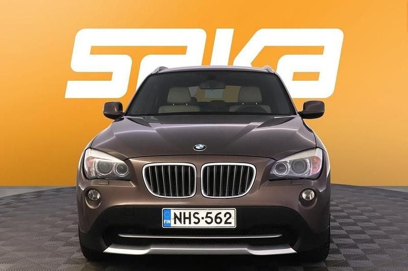 Käytetty BMW X1 204 HP (150 kW) 2010 Katumaasturi