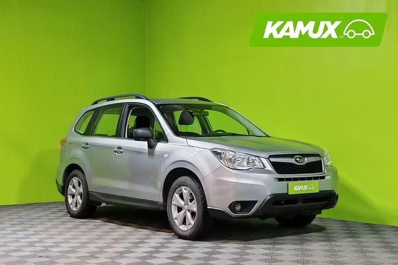 Käytetty Subaru Forester 2014 Katumaasturi