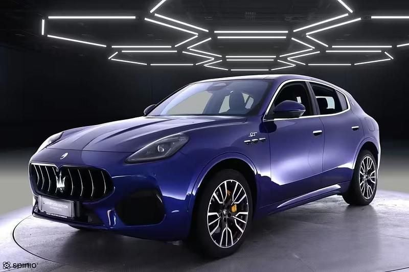 Käytetty Maserati Grecale GT 409 HP (300 kW) 2023 Met. sininen Katumaasturi