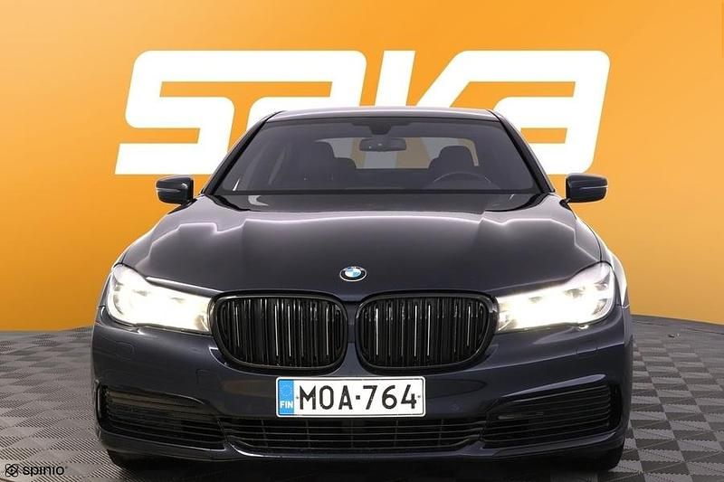 Käytetty BMW 730 Comfort Edition 265 HP (194 kW) 2017 Sedan