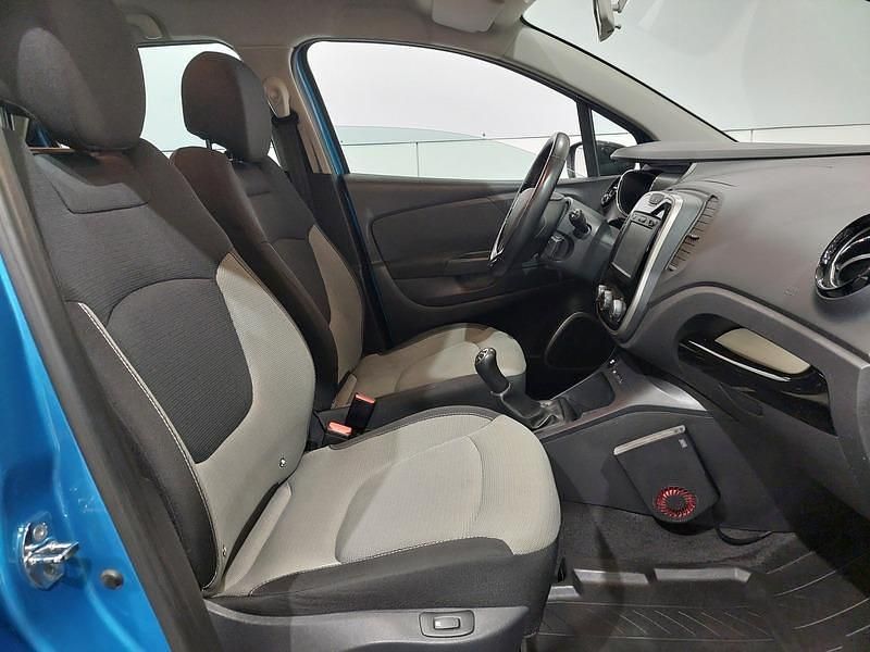 Käytetty Renault Captur LIMITED 90 HP (66 kW) 2018 Sininen Katumaasturi