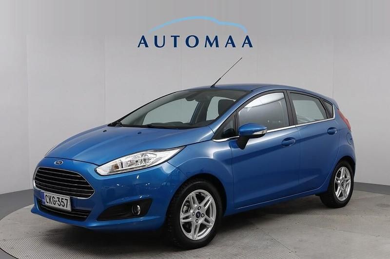 Sininen Käytetty 2016 Ford Fiesta Titanium Viistoperä | 6 980 € (Hyvä tarjous) - Kuva 1/3
