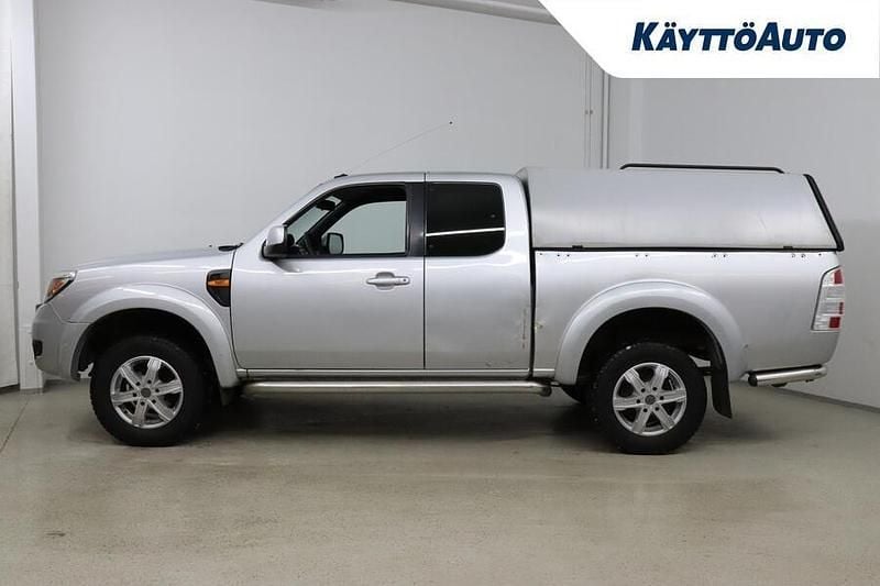 Käytetty Ford Ranger Limited 143 HP (105 kW) 2012 Hopea Nouto