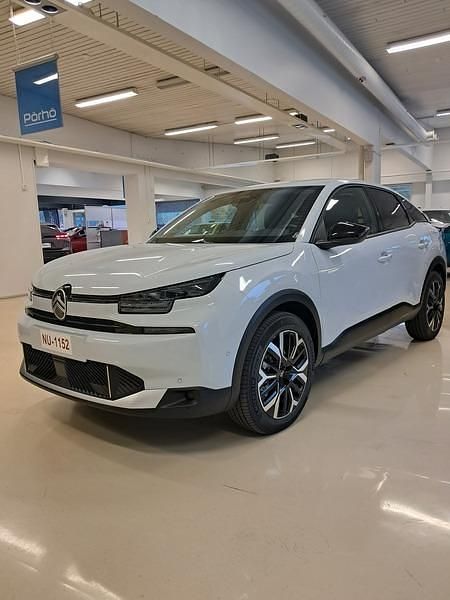 Valkoinen Uusi 2025 Citroën C4 Viistoperä | 34 750 € - Kuva 1/4