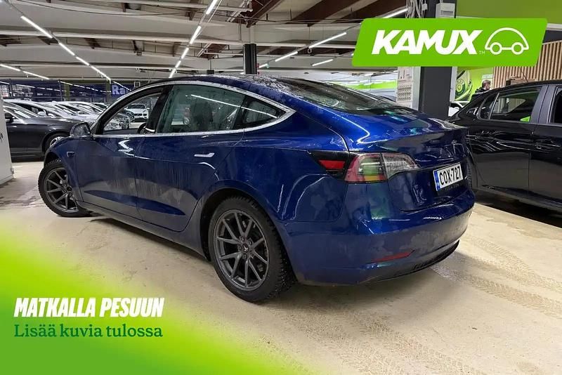 Käytetty Tesla Model 3 258 kW (351 HP) 2020 Sininen Sedan